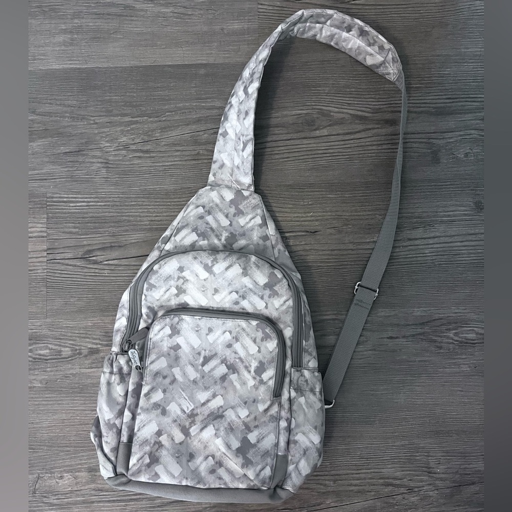 Thirty-One Gray Patterned Backpack - image 1